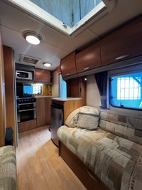 USED SWIFT CELEBRATION 400 