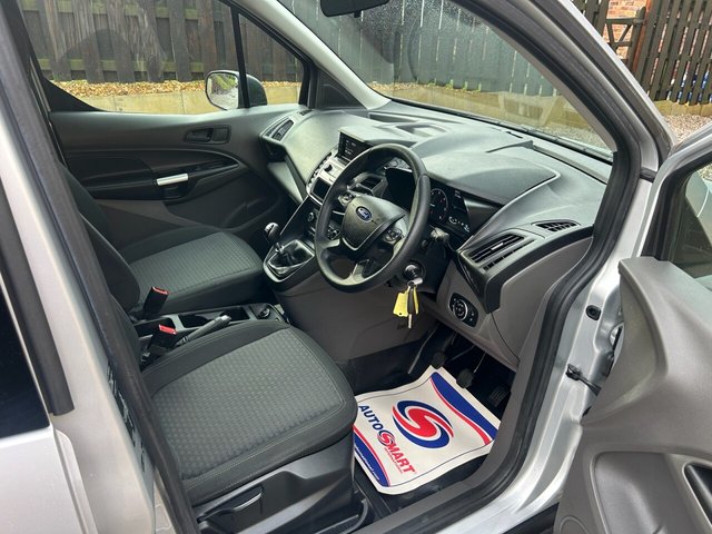 2018 Ford Transit Connect 1.5L Trend 6dr - Photo 10