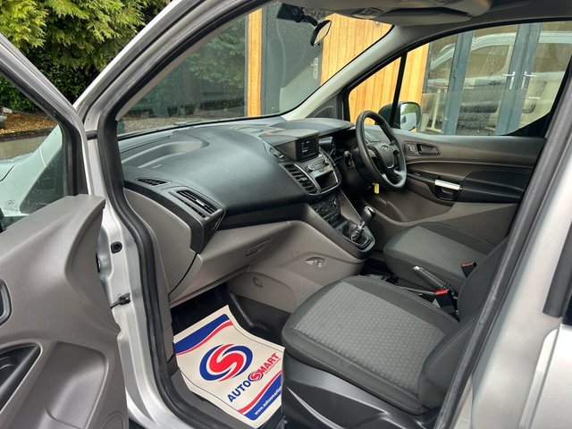 2018 Ford Transit Connect 1.5L Trend 6dr - Photo 12