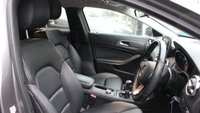 USED 2018 68 MERCEDES-BENZ GLA 1.6 GLA200 SE SUV 5dr Petrol Manual Euro 6 (s/s) (156 ps) 