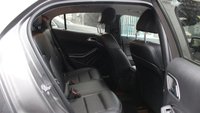 USED 2018 68 MERCEDES-BENZ GLA 1.6 GLA200 SE SUV 5dr Petrol Manual Euro 6 (s/s) (156 ps) 