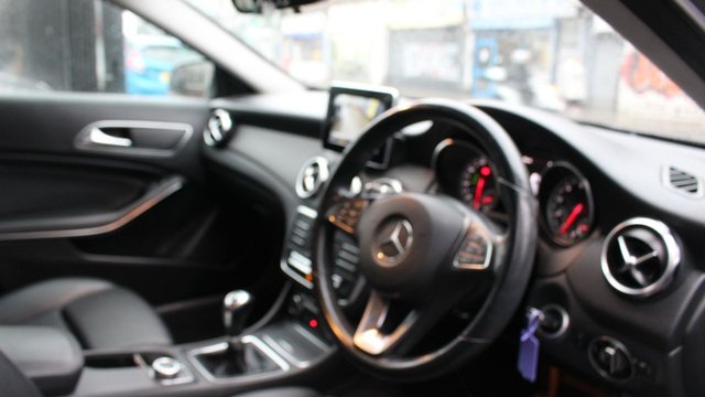 2018 MERCEDES-BENZ GLA (2018) - Photo 7