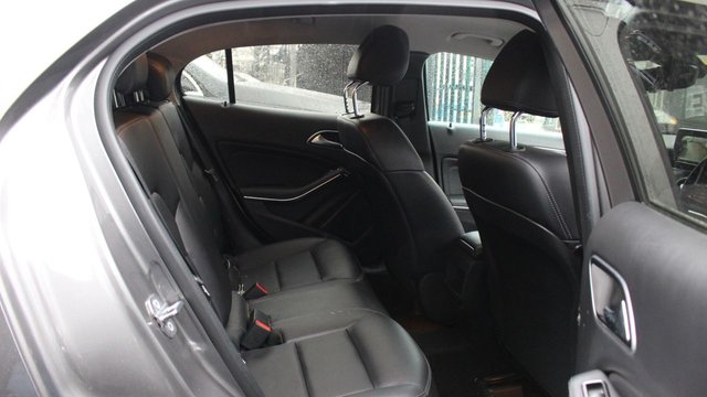 2018 MERCEDES-BENZ GLA (2018) - Photo 10