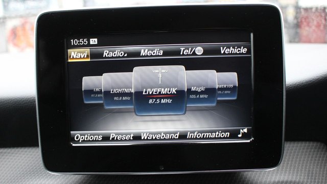 2018 MERCEDES-BENZ GLA (2018) - Photo 12