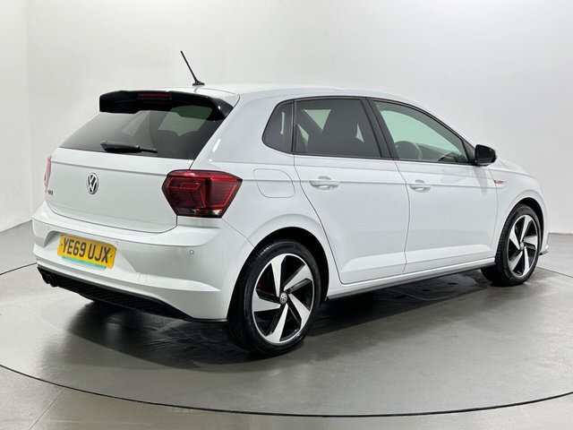 2020 Volkswagen Polo - Photo 8