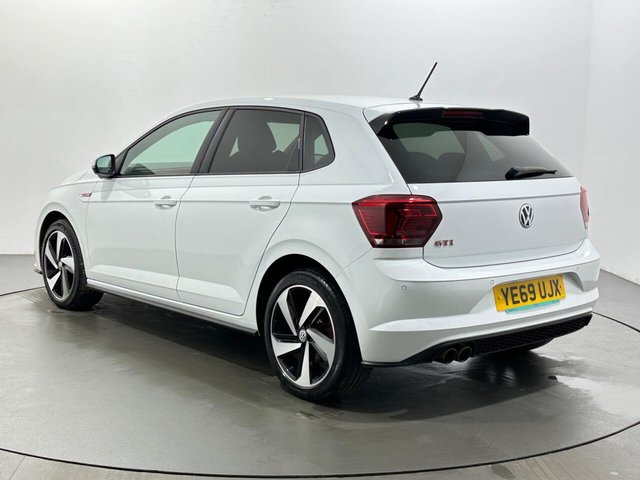 2020 Volkswagen Polo - Photo 6