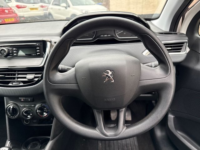 2016 PEUGEOT 208 1.0 PureTech Access (a/c) Hatchback 5dr Petrol Manual Euro 6 (68 ps) - Photo 7