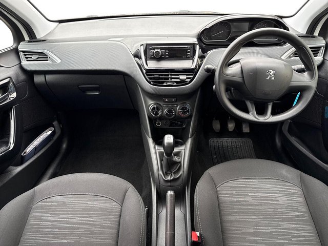 2016 PEUGEOT 208 1.0 PureTech Access (a/c) Hatchback 5dr Petrol Manual Euro 6 (68 ps) - Photo 8