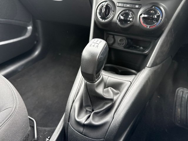 2016 PEUGEOT 208 1.0 PureTech Access (a/c) Hatchback 5dr Petrol Manual Euro 6 (68 ps) - Photo 10