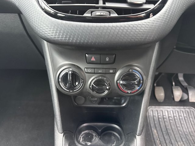2016 PEUGEOT 208 1.0 PureTech Access (a/c) Hatchback 5dr Petrol Manual Euro 6 (68 ps) - Photo 11