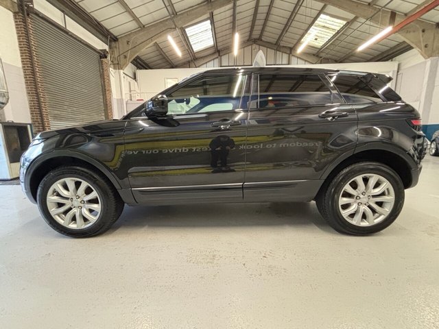 2018 Land Rover Range Rover Evoque 2L SE Tech 5dr - Photo 8