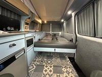 USED 2017 67 VOLKSWAGEN TRANSPORTER 2.0 TDI T30 BlueMotion Tech CAMPERVAN 5dr Diesel Manual FWD Euro 6 (s/s) (102 ps) POP TOP + MICROWAVE + COOKER + FRIDGE