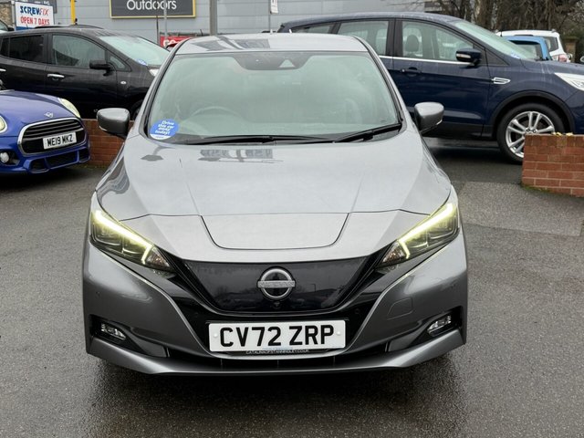 2022 Nissan Leaf - Photo 2