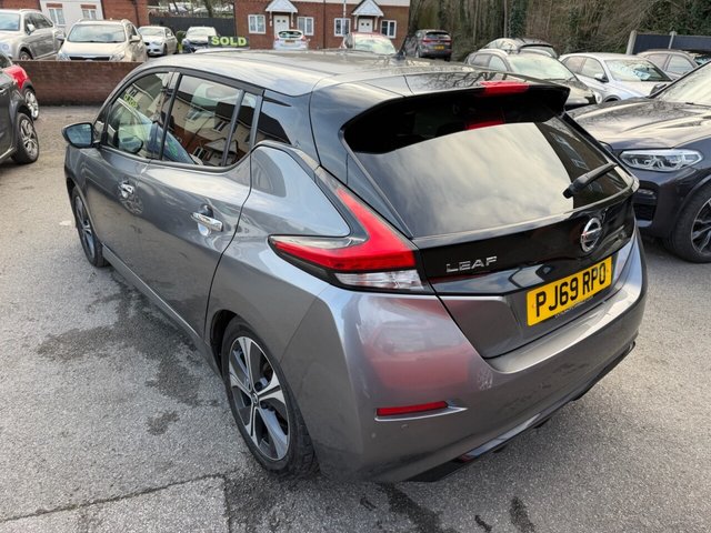 2019 Nissan Leaf - Photo 6