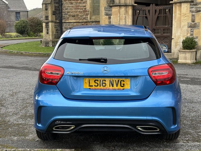 2016 Mercedes-Benz A-Class 2.1L Amg Line 5dr - Photo 4
