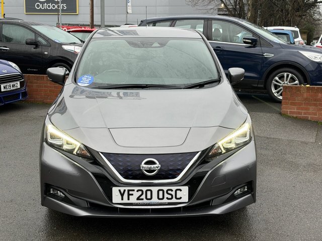 2020 Nissan Leaf - Photo 2