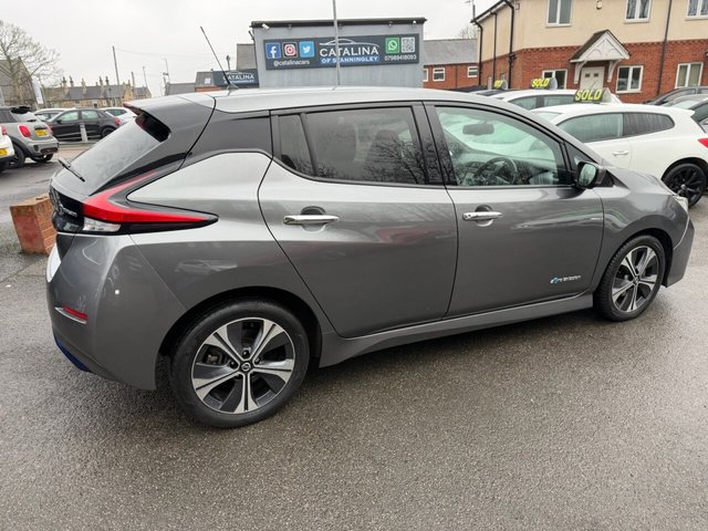 2020 Nissan Leaf - Photo 7