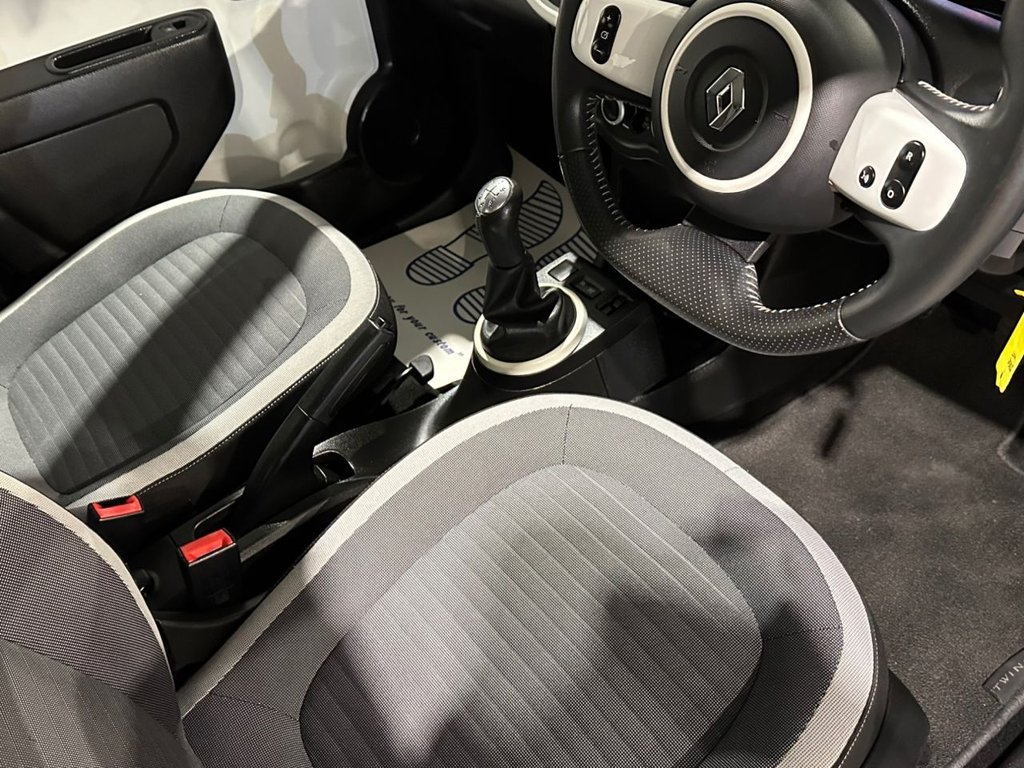 USED 2017 67 RENAULT TWINGO 1.0 SCe Dynamique Hatchback 5dr Petrol Manual Euro 6 (s/s) (70 ps) 