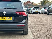 USED 2017 67 VOLKSWAGEN TIGUAN 2.0 TDI SE Navigation SUV 5dr Diesel DSG Euro 6 (s/s) (150 ps) FULL SERVICE HISTORY, SAT NAV!