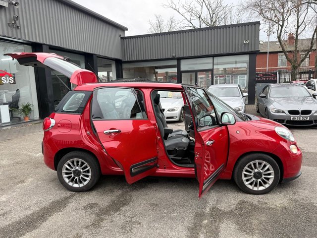 2013 FIAT 500L 1.6 MultiJet Lounge MPV 5dr Diesel Manual Euro 5 (s/s) (105 bhp) - Photo 12