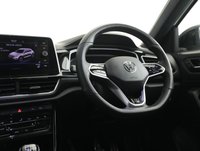 USED 2022 72 VOLKSWAGEN T-ROC 1.5 TSI R-Line SUV 5dr Petrol Manual Euro 6 (s/s) (150 ps)  GERMAN CAR SPECIALIST
