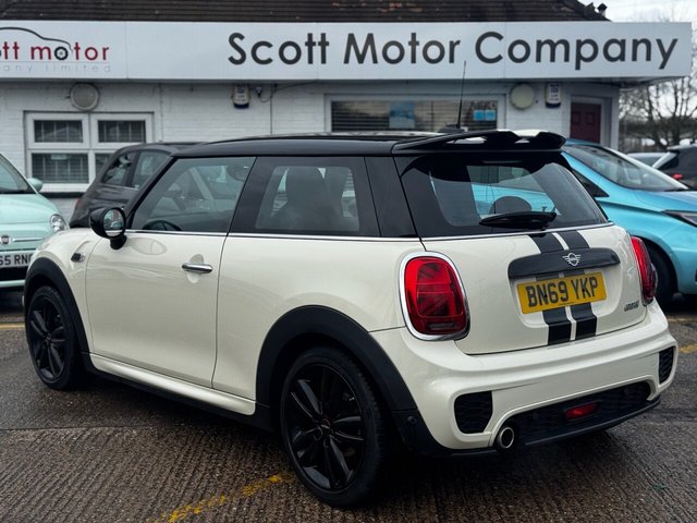 2019 MINI HATCH - Photo 2