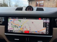 USED 2019 69 PORSCHE CAYENNE 3.0T V6 TiptronicS 4WD Euro 6 (s/s) 5dr 1 Owner, Â£7k optional extras