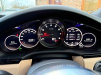 USED 2019 69 PORSCHE CAYENNE 3.0T V6 TiptronicS 4WD Euro 6 (s/s) 5dr 1 Owner, Â£7k optional extras
