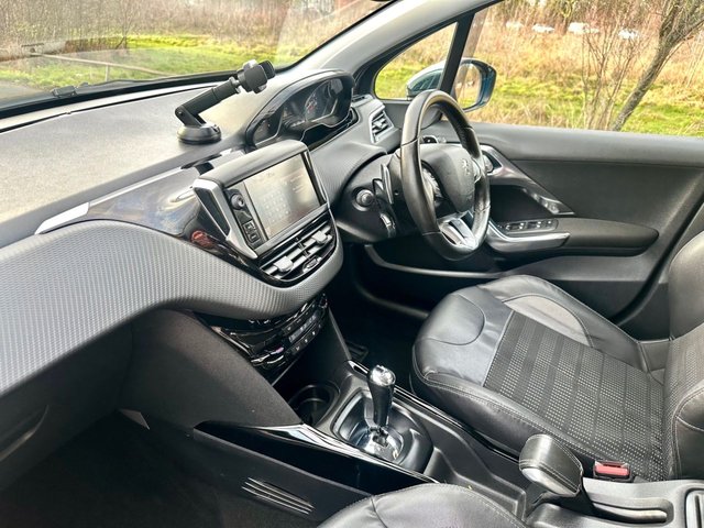 2015 PEUGEOT 2008 1.2 e-VTi PureTech Allure SUV 5dr Petrol EGC Euro 6 (s/s) (82 ps) - Photo 2