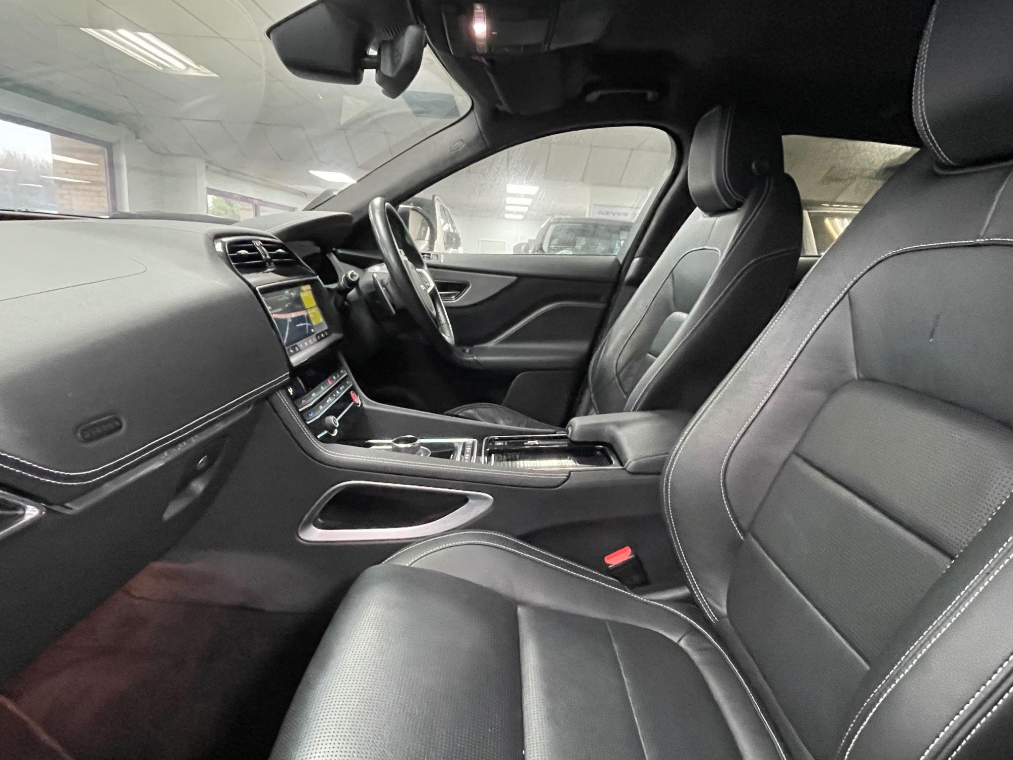 USED 2019 69 JAGUAR F-PACE 2.0 D180 R-Sport SUV 5dr Diesel Auto Euro 6 (s/s) (180 ps) 
