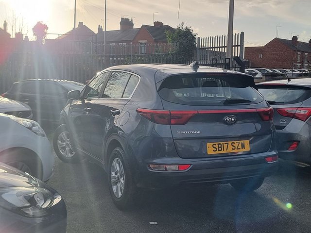 2017 KIA SPORTAGE 1.6 GDi 1 SUV 5dr Petrol Manual Euro 6 (s/s) (130 bhp) - Photo 4