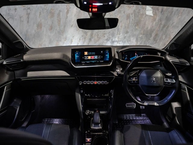 2021 Peugeot E-208 - Photo 12