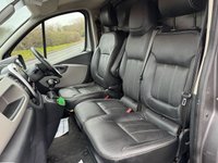 USED 2019 19 RENAULT TRAFIC 1.6 dCi ENERGY 27 Sport Nav Panel Van 5dr Diesel Manual SWB Standard Roof Euro 6 (s/s) (125 ps) ALLOYS, LEATHER INTERIOR, NAV