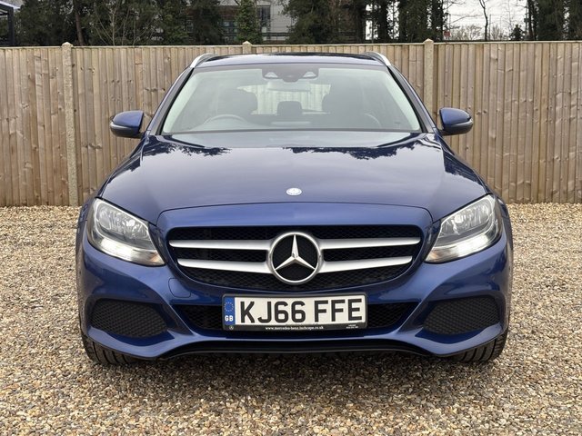 2017 Mercedes-Benz C-CLASS - Photo 8