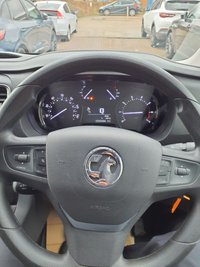 USED 2022 22 VAUXHALL VIVARO 1.5 Turbo D 2900 Dynamic Panel Van 6dr Diesel Manual L2 H1 Euro 6 (s/s) (100 ps) NO VAT GENUINE MILEAGE EURO 6 ULEZ ROOF RACKS SECURITY LOCKS