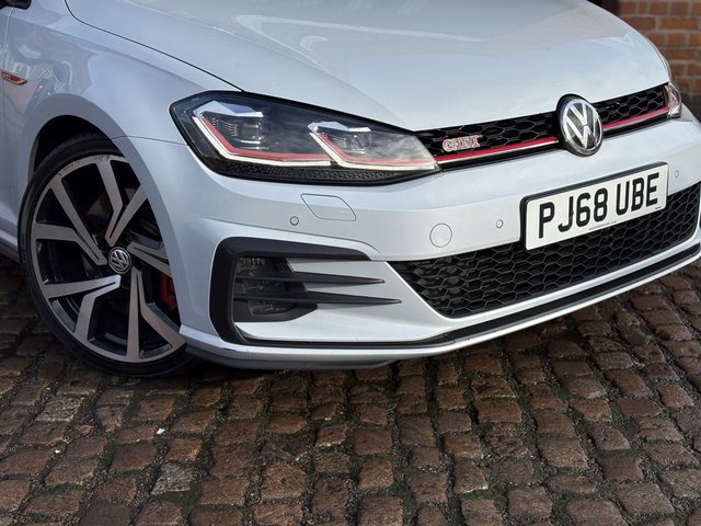 2018 VOLKSWAGEN GOLF - Photo 6