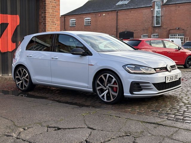 2018 VOLKSWAGEN GOLF - Photo 11