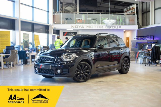 2017 MINI Countryman 1.5 7.6kWh Cooper SE SUV 5dr Petrol Plug-in Hybrid Auto ALL4 Euro 6 (s/s) (224 ps) photo
