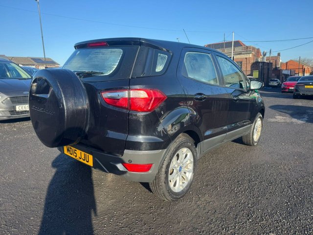 2015 FORD ECOSPORT - Photo 2