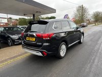 USED 2018 68 MITSUBISHI OUTLANDER 2.4h TwinMotor 13.8kWh 4h SUV 5dr Petrol Plug-in Hybrid CVT 4WD Euro 6 (s/s) (209 ps) 