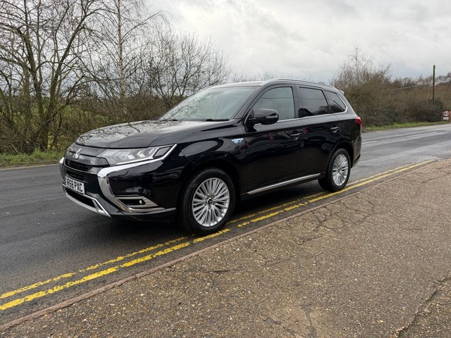 View our MITSUBISHI OUTLANDER