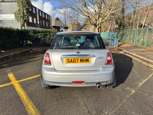 2007 MINI Hatch 1.6L Cooper 3dr - Photo 9