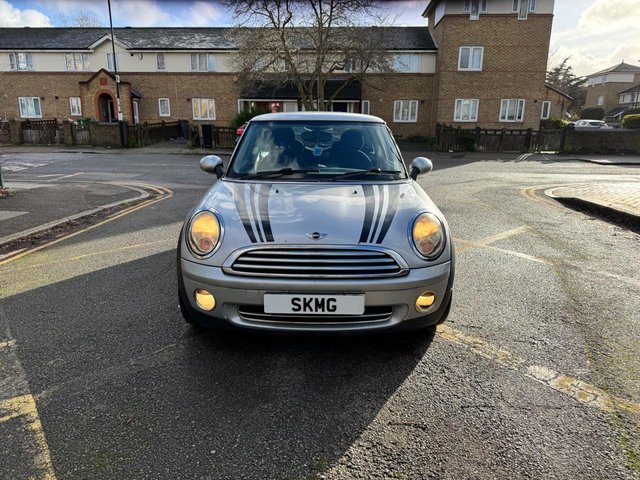 2007 MINI Hatch 1.6L Cooper 3dr - Photo 4