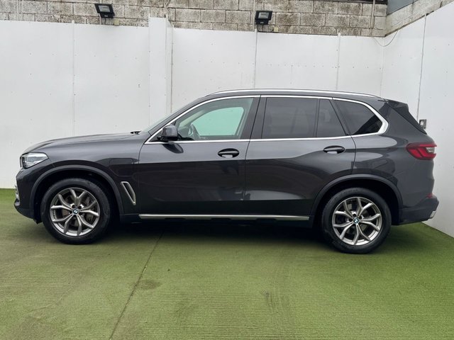 2021 BMW X5 - Photo 4