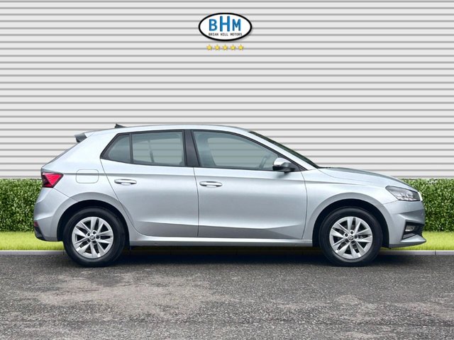 2022 SKODA FABIA 2022 1.0 TSI SE Comfort Hatchback 5dr Petrol Manual Euro 6 (s/s) (95 ps) - Photo 2