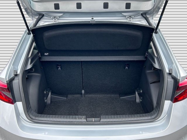 2022 SKODA FABIA 2022 1.0 TSI SE Comfort Hatchback 5dr Petrol Manual Euro 6 (s/s) (95 ps) - Photo 12