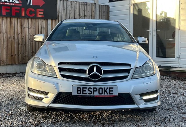 2012 Mercedes-Benz C-CLASS - Photo 4