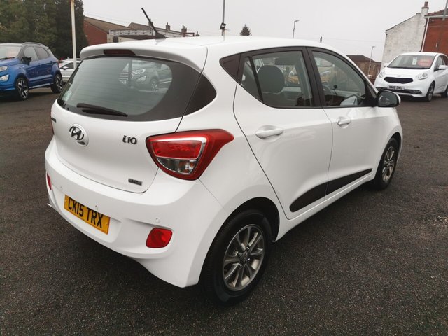 2015 HYUNDAI I10 - Photo 6