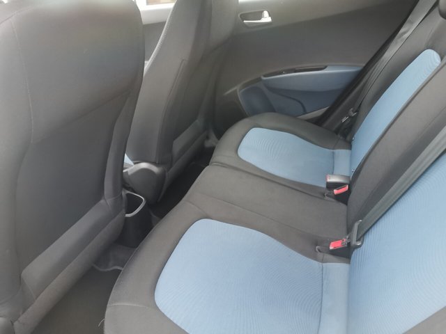 2015 HYUNDAI I10 - Photo 11