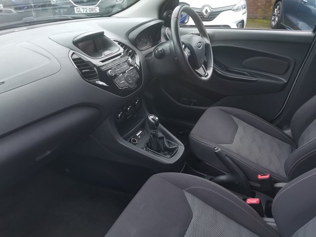 2017 FORD KA+ - Photo 9
